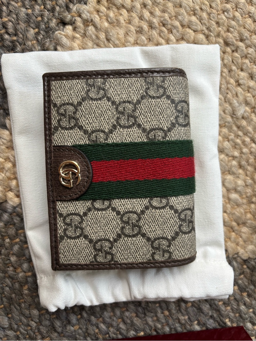 Gucci Ophelia wallet as new
100% authentic - Picture 3 of 6